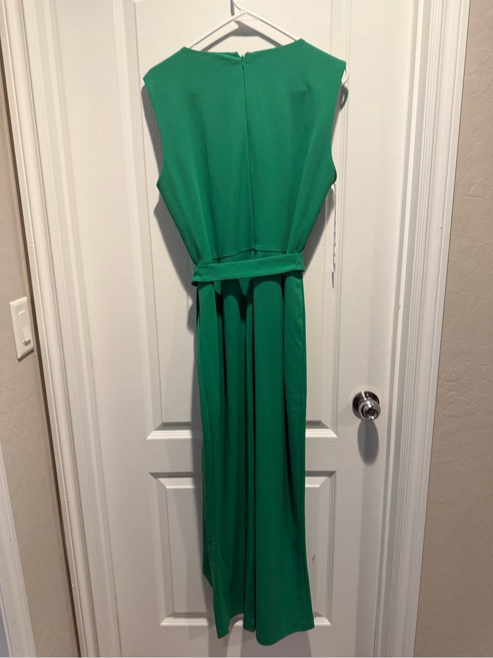 DKNY Emerald Green Sleeveless Pleated Neck Dress - Picture 3 of 4